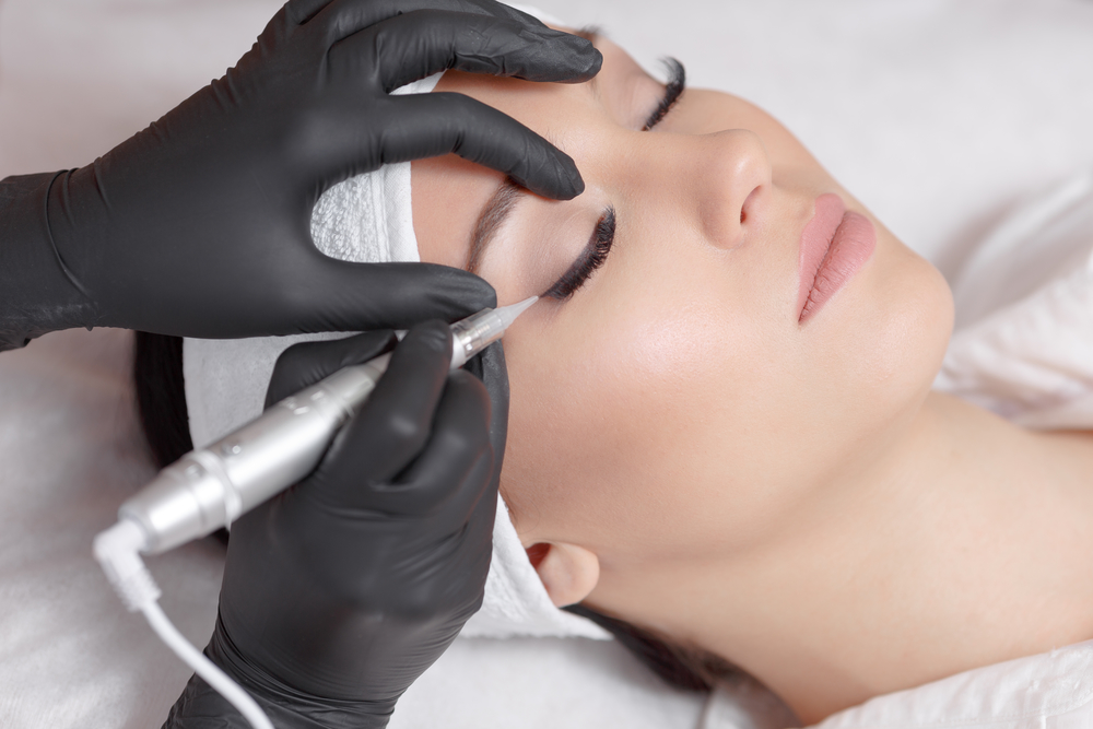 permanent makeup eyeliner